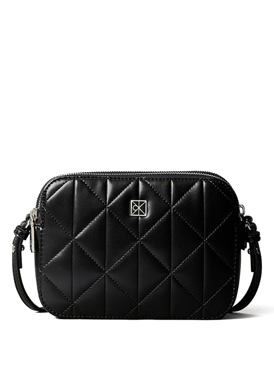 ΓΥΝΑΙΚΕΙΑ ΤΣΑΝΤΑ ΧΙΑΣΤΙ 1