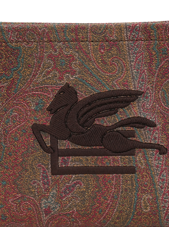 ΓΥΝΑΙΚΕΙΑ ΤΣΑΝΤΑ ΧΕΙΡΟΣ 3