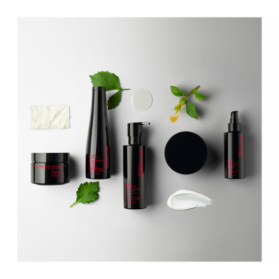 ASHITA SUPREME SCRUB ΓΙΑ ΕΝΤΑΤΙΚΗ ΑΝΑΖΩΟΓΟΝΗΣΗ ΣΕ ΤΡΙΧΩΤΟ 5