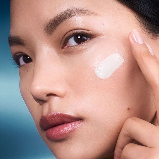 THE MOISTURIZER FRESH CREAM 3