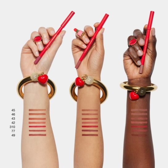 FABULOUS KISS LIP LINER 3