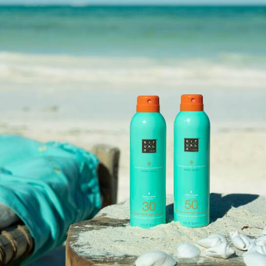 THE RITUAL OF KARMA SUN PROTECTION FACE MILK SPRAY SPF30 3