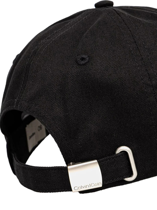 ΓΥΝΑΙΚΕΙΟ ΚΑΠΕΛΟ 2