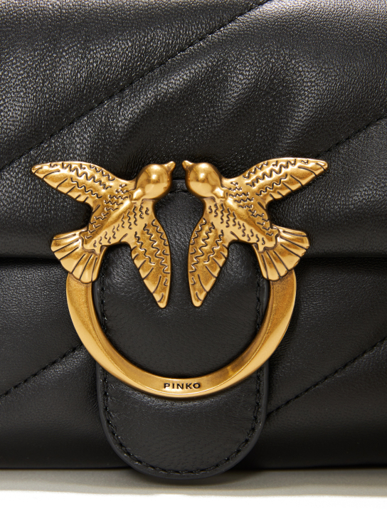 ΓΥΝΑΙΚΕΙΑ ΔΕΡΜΑΤΙΝΗ ΣΤΡΑΥΡΩΤΗ ΤΣΑΝΤΑ LOVE MINI PUFF 3