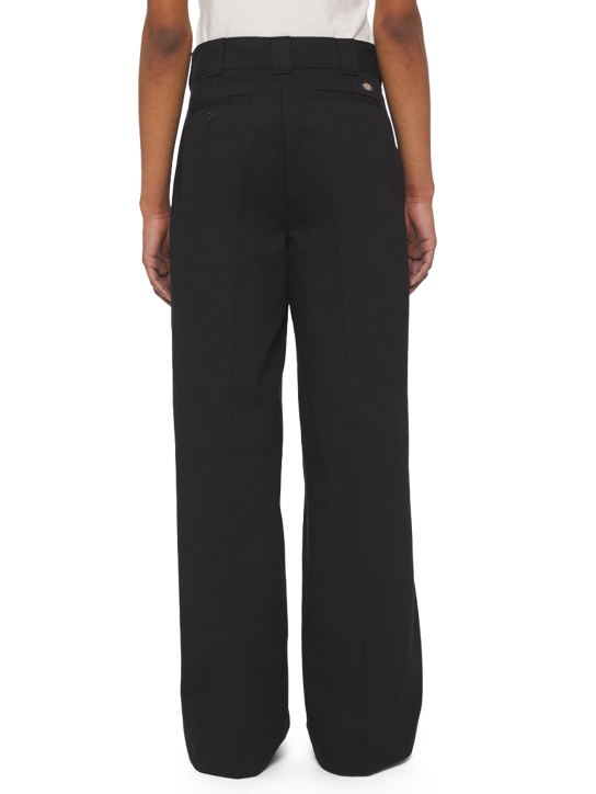 ΓΥΝΑΙΚΕΙΟ ΠΑΝΤΕΛΟΝΙ 2