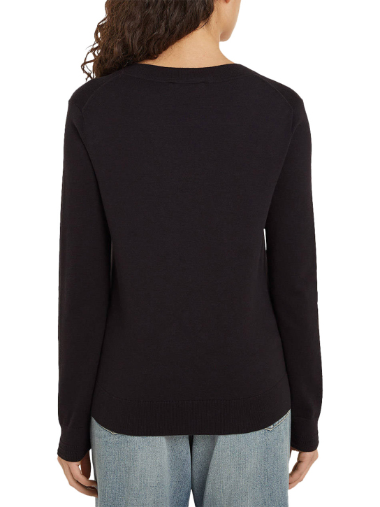 ΓΥΝΑΙΚΕΙΟ ΠΟΥΛΟΒΕΡ 2