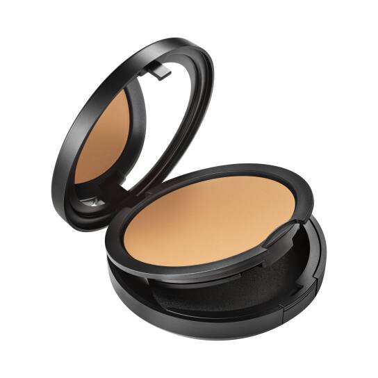 STUDIO FIX POWDER PLUS FOUNDATION 8