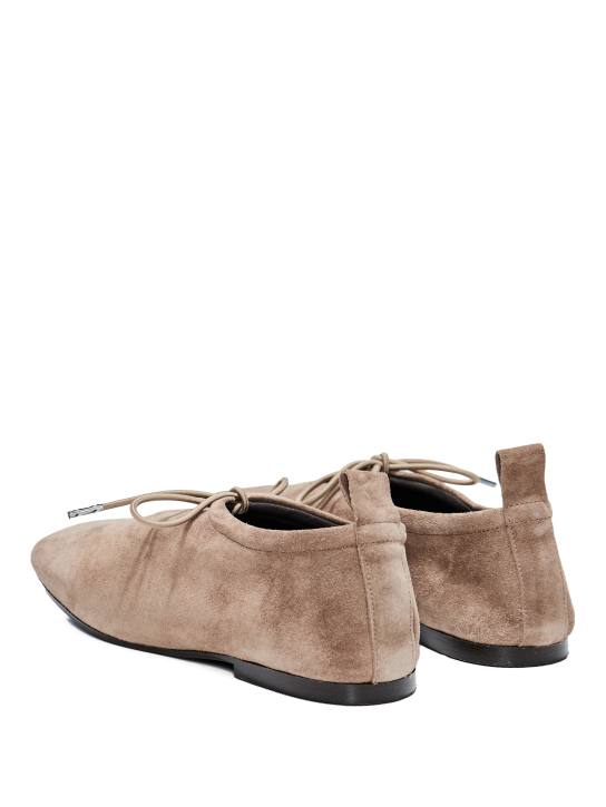 ΓΥΝΑΙΚΕΙΕΣ ΜΠΑΛΑΡΙΝΕΣ 2