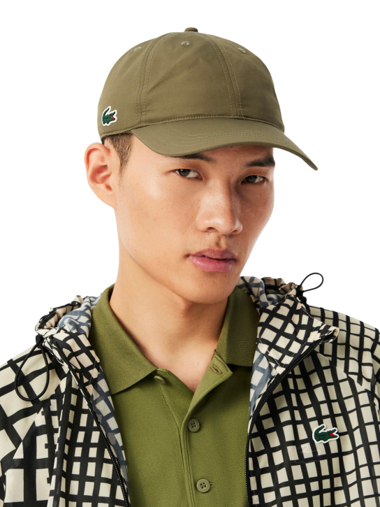 ΓΥΝΑΙΚΕΙΟ ΚΑΠΕΛΟ 1