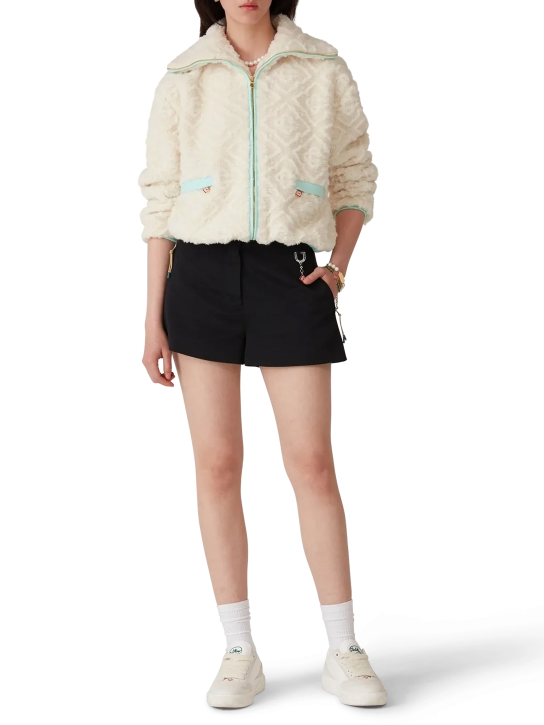 ΓΥΝΑΙΚΕΙΑ ΖΑΚΕΤΑ 1