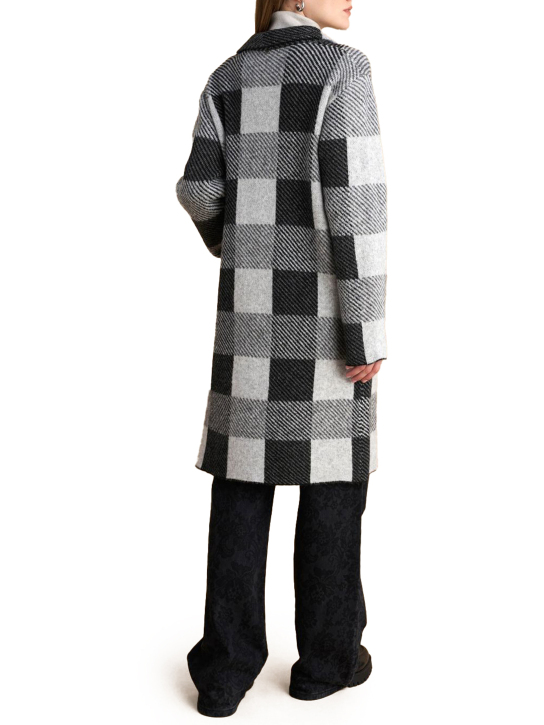 ΓΥΝΑΙΚΕΙΑ ΠΛΕΚΤΗ ΖΑΚΕΤΑ 2