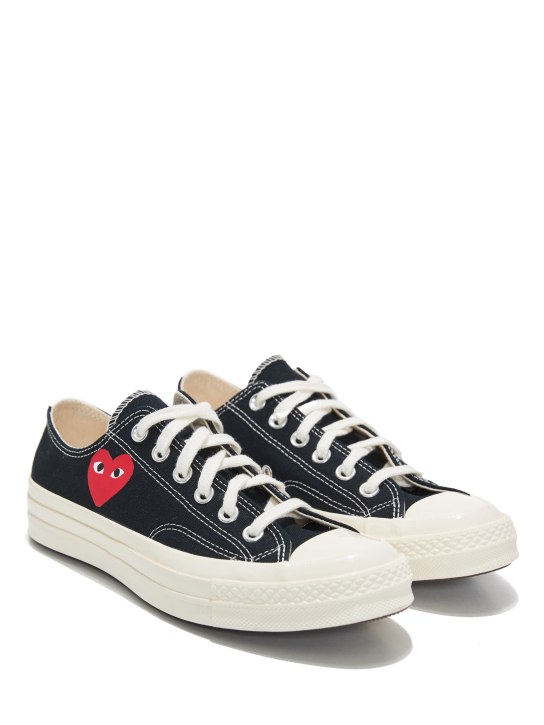 UNISEX SNEAKERS PLAY COMME DES GARCONS x CONVERSE 70 SMALL RED HEART LOW TOP 1