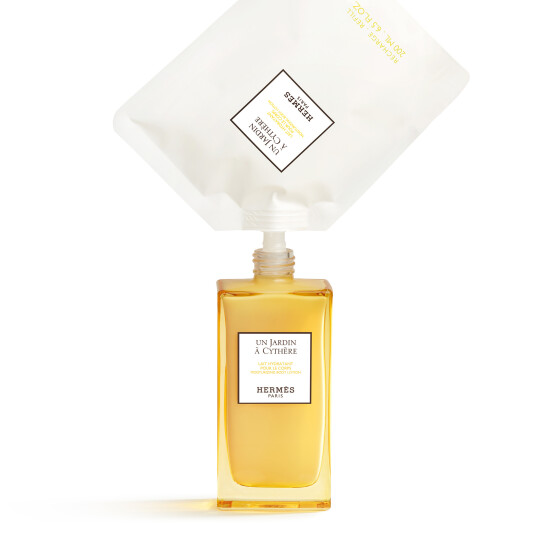 UN JARDIN A CYTHERE ΕΝΥΔΑΤΙΚΟ ΓΑΛΑΚΤΩΜΑ ΓΙΑ ΤΟ ΣΩΜΑ 2