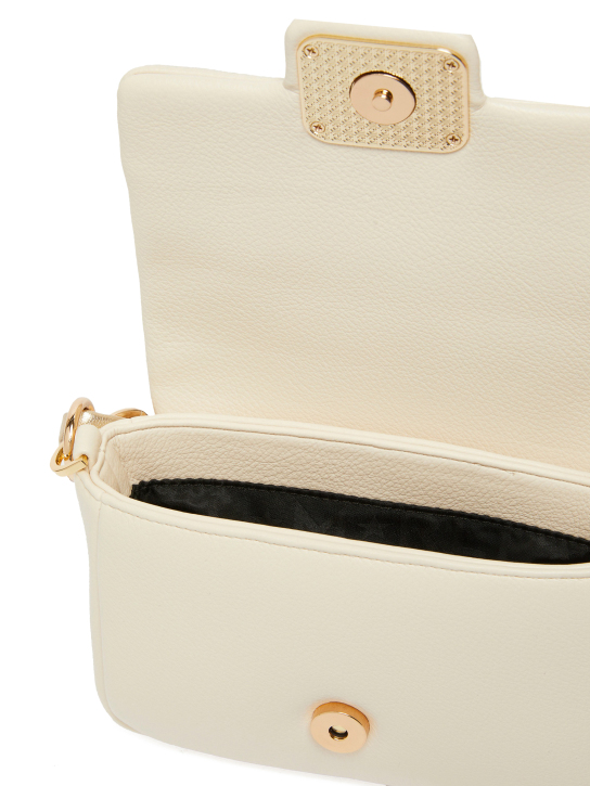 ΓΥΝΑΚΕΙΑ ΤΣΑΝΤΑ ΧΕΙΡΟΣ 6