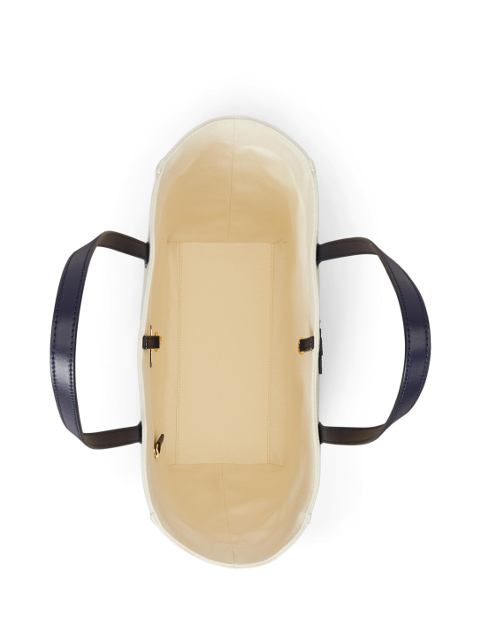 ΓΥΝΑΙΚΕΙΑ ΤΣΑΝΤΑ ΩΜΟΥ 3