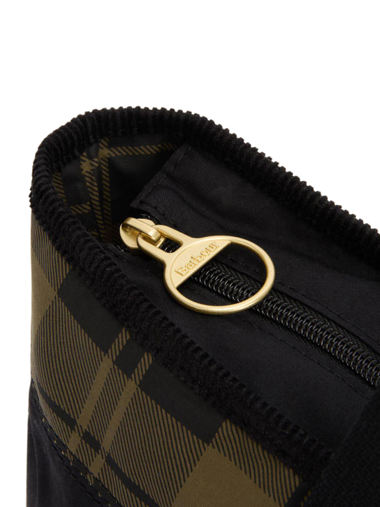 ΓΥΝΑΙΚΕΙΑ ΤΣΑΝΤΑ ΩΜΟΥ 2