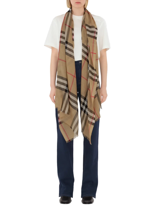 ΓΥΝΑΙΚΕΙΟ ΚΑΣΚΟΛ 1