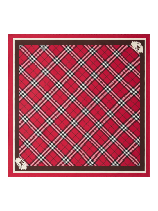 ΓΥΝΑΙΚΕΙΟ ΜΕΤΑΞΩΤΟ ΦΟΥΛΑΡΙ 0