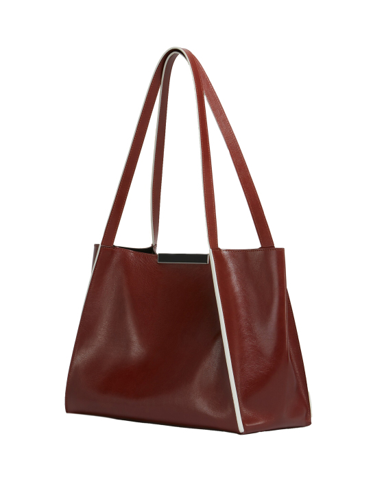 ΓΥΝΑΙΚΕΙΑ ΤΣΑΝΤΑ ΩΜΟΥ 1