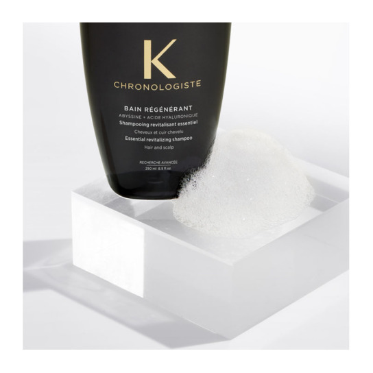 CHRONOLOGISTE BAIN RÉGÉNÉRANT ΣΑΜΠΟΥΑΝ ΓΙΑ ΑΝΑΖΩΟΓΟΝΗΣΗ   4