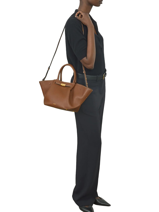 ΓΥΝΑΙΚΕΙΑ ΤΣΑΝΤΑ ΩΜΟΥ THE MIDI NEW YORK 4