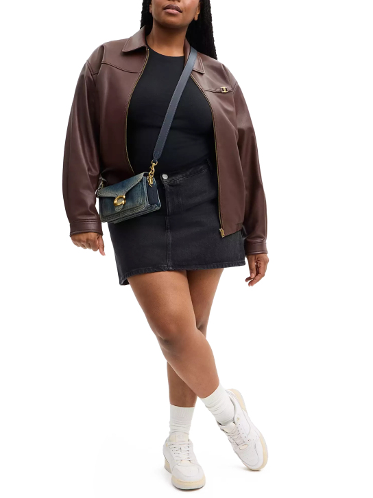 ΓΥΝΑΙΚΕΙΑ ΤΣΑΝΤΑ ΩΜΟΥ  3