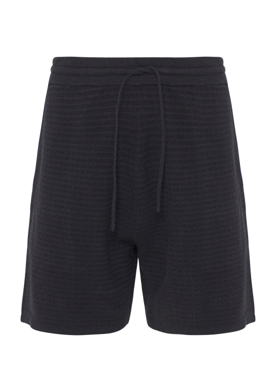 ΑΝΔΡΙΚΗ ΒΕΡΜΟΥΔΑ 0