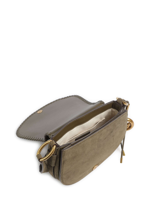 ΓΥΝΑΙΚΕΙΑ ΤΣΑΝΤΑ ΩΜΟΥ  2