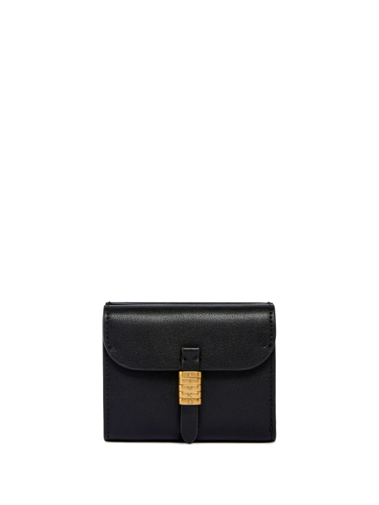 ΓΥΝΑΙΚΕΙΟ ΠΟΡΤΟΦΟΛΙ 1