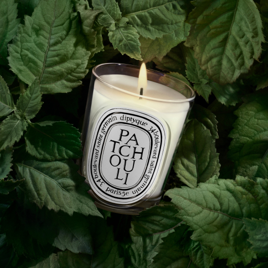 PATCHOULI SCENTED CANDLE 1