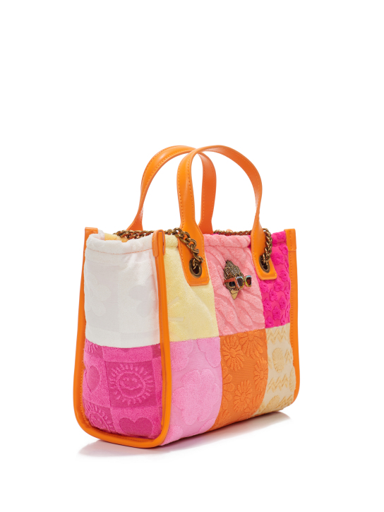 ΓΥΝΑΙΚΕΙΑ ΤΣΑΝΤΑ ΧΕΙΡΟΣ  2