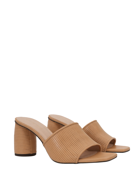 ΓΥΝΑΙΚΕΙΑ MULES 1