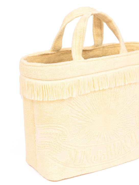 ΓΥΝΑΙΚΕΙΑ ΤΣΑΝΤΑ ΘΑΛΑΣΣΗΣ 1