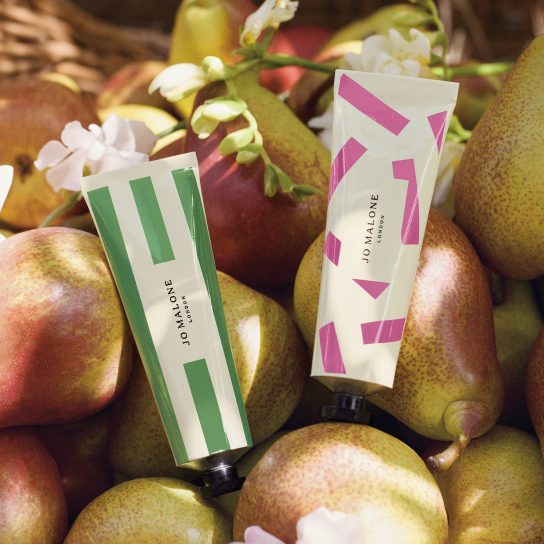ENGLISH PEAR & FREESIA HAND CREAM 1
