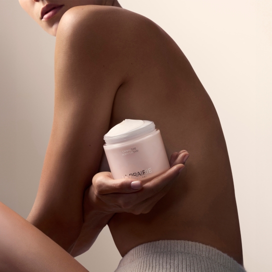 CASHMERE BODY CREAM 3