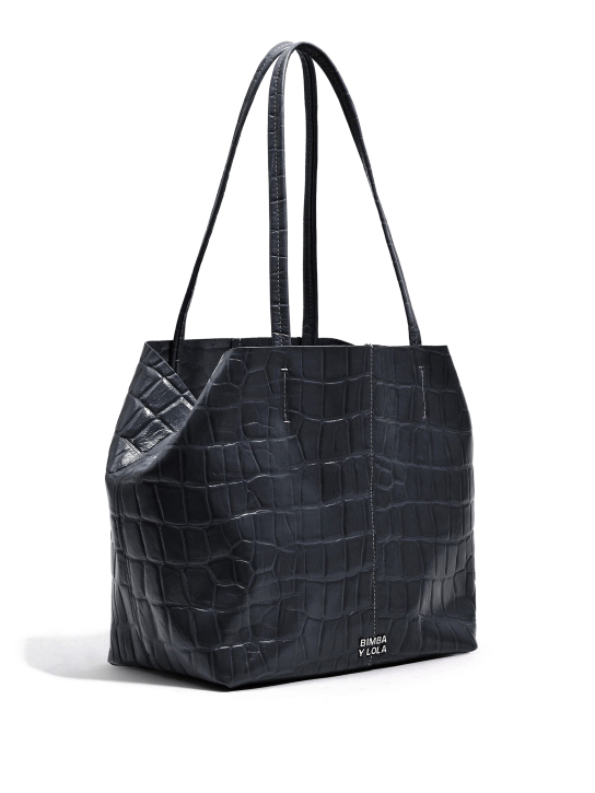 ΓΥΝΑΙΚΕΙΑ ΤΣΑΝΤΑ ΩΜΟΥ 0