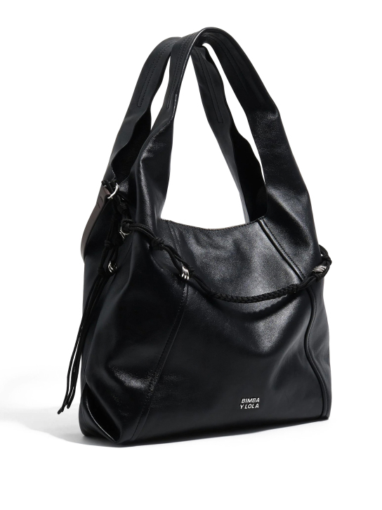 ΓΥΝΑΙΚΕΙΑ ΤΣΑΝΤΑ ΩΜΟΥ 0