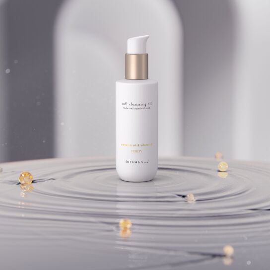 SOFT CLEANSING OIL 2