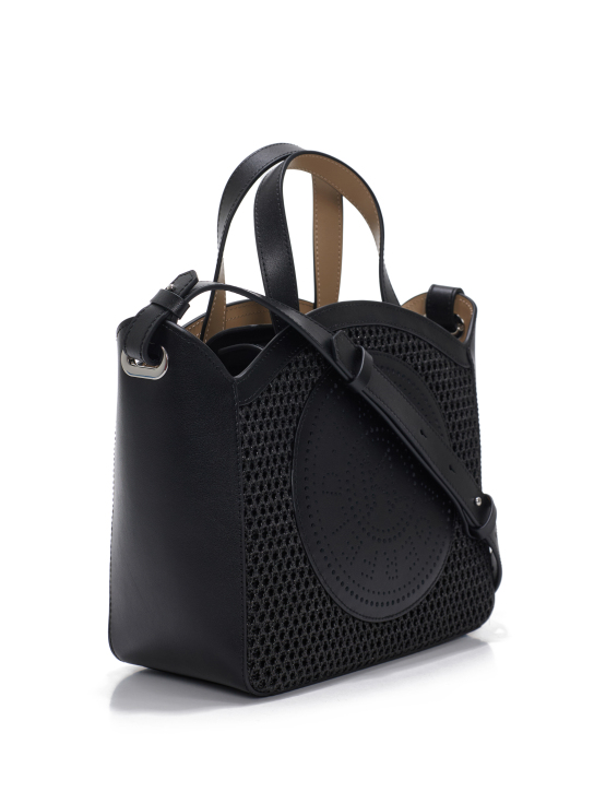 ΓΥΝΑΙΚΕΙΑ ΤΣΑΝΤΑ ΧΕΙΡΟΣ  2