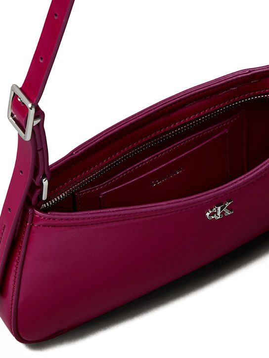 ΓΥΝΑΙΚΕΙΑ ΤΣΑΝΤΑ ΩΜΟΥ 2