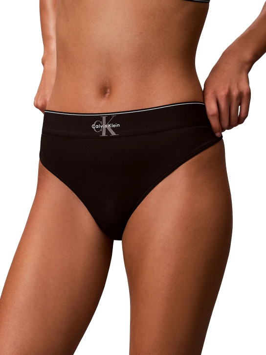 ΓΥΝΑΙΚΕΙΟ ΕΣΩΡΟΥΧΟ STRING  1