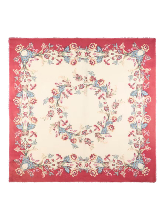 ΓΥΝΑΙΚΕΙΟ ΦΟΥΛΑΡΙ 0